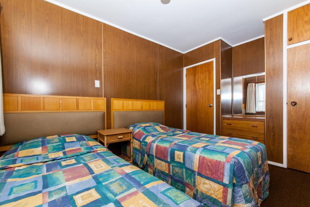 Sunset Lodge Motel Taupaki 部屋 写真